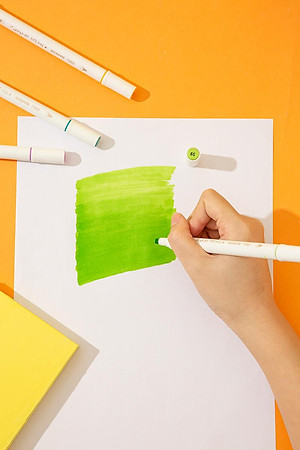 Hộp Bút 36 Màu Deli Sketch Marker - Phiên Bản Sơn Tùng M-TP Giới Hạn - Deli C185-36