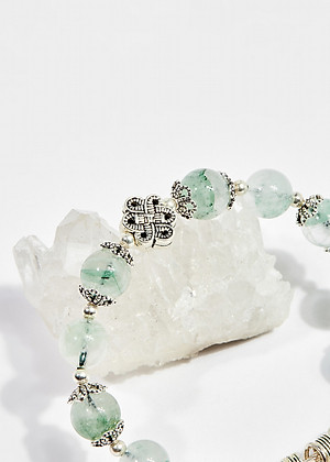 Vòng tay phong thủy nữ đá thạch anh xanh charm chuông 8mm mệnh hỏa , mộc - Ngọc Quý Gemstones