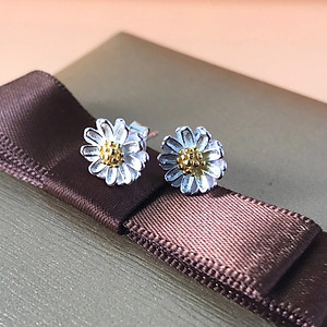 Hoa Tai Nữ Bạc Hiểu Minh HT1002 hoa cúc