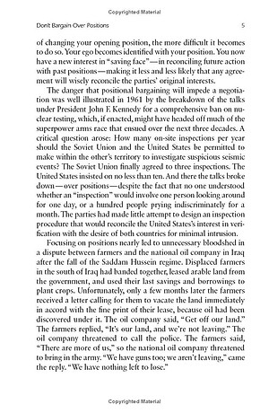 Sách Getting to Yes: Negotiating an agreement without giving in