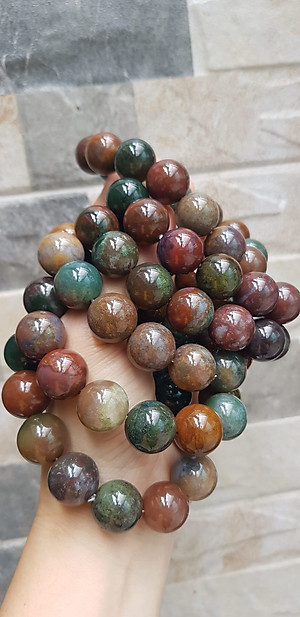 Vòng Tay Nam đá Casidon tự nhiên Màu mới 16mm 13 hạt đúng Cung Sanh bóng rất đẹp đa sắc màu đẹp lạ mới sang rẻ đẹp Hợp Nam tất cả các mệnh đeo mệnh Thổ, mệnh Kim, mệnh Thủy và mệnh Mộc đeo tốt may mắn đẹp sang tay ạ