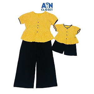Bộ quần áo lửng bé gái họa tiết hoa Chấm bi trắng nền vàng linen - AICDBGAP3CWO - AIN Closet