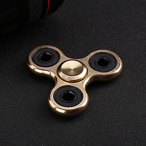 Con Quay Hand Fidget Spinner 3 Cánh Nhôm Cao Cấp
