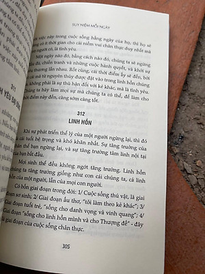 SUY NIỆM MỖI NGÀY - BÌA MỀM