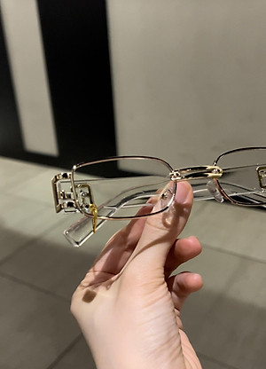 Kính râm Mắt vuông móc khuyên nhỏ