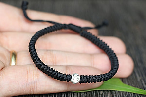 Vòng Kết Dây Đen Charm Bi Bạc Ngọc Quý Gemstones GA155