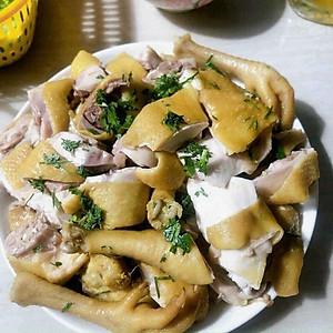 GÀ ta thả vườn con gà có đầu, có chân không lòng (giao tphcm)