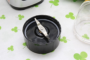 Máy Xay Sinh Tố Đa Năng Sunhouse SHD5322 (220W) Màu đen - Hàng chính hãng