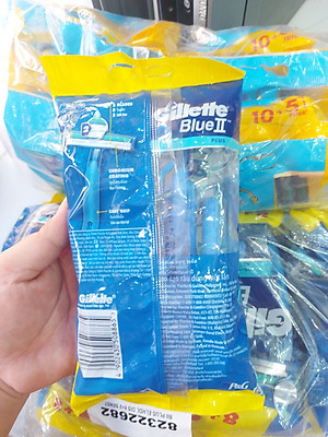 Dao cạo râu cán xanh Gillette Blue II 8+2 ( Dao cạo râu cán xanh gói 10 cây siêu tiện lợi)