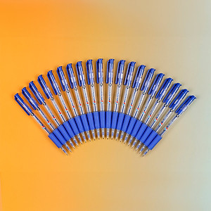 Combo 5/10/20 Bút bi Thiên Long TL-025  ngòi 0.8mm mực xanh đỏ đen có tấm đệm mềm giúp cầm êm tay và giảm trơn khi viết