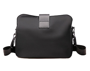 Túi đeo chéo nữ phong cách dễ thương – BEE GEE DCNU1083