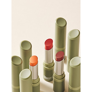 Son dưỡng môi thuần chay có màu GLAMRR Q VEGAN SUPER LIP BALM 4.5g by Gilaa