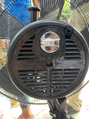 Quạt sàn lửng Hali LS209 công suất 120W, sải cánh 50cm, chân đế kim loại chắc chắn - Hàng chính hãng