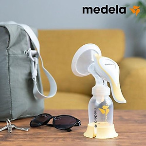Máy hút sữa cầm tay Medela Harmony