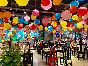 Đèn lồng giấy lụa trang trí ngoài trời decor quán cafe , trà chanh, quán ăn lễ hội - đủ màu đủ size lựa chọn