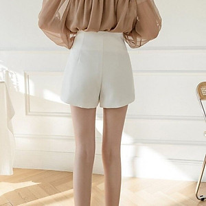 Quần short nữ, Quần sooc nữ, Lưng cao phối nút trẻ trung vải kaki thun co giãn, thoáng mát New Design