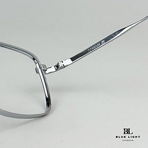 Gọng Kính Cận Giả Cận Nam Nữ Cao Cấp Titanium BLUE LIGHT, Mắt Chữ Nhật Nhỏ Dày Dặn, Nhẹ Dẻo Bạc, Đen