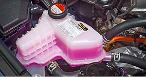 Nước Làm Mát Động Cơ Xe Loại Màu Đỏ Cao Cấp Liqui Moly Coolant 6924 (1L)