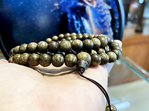 Vòng tay 108 hạt trầm hương thiên nhiên - Phi Long