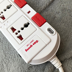 Ổ Cắm 5 Lỗ 3 Chấu Dây 5 Mét Điện Quang ĐQ ESK 5W.SM750SL - Trắng Đỏ