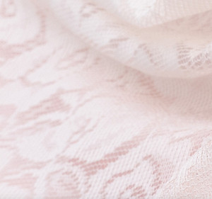 Khăn phủ đàn piano chất liệu ren siêu sang