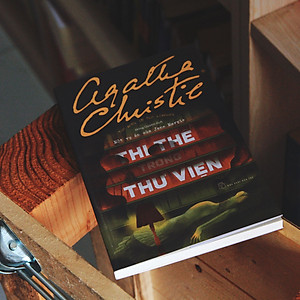 Sách Agatha Christie. Thi thể trong thư viện - Một vụ án của Jane Marple