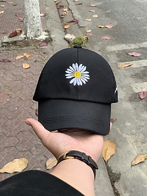 Mũ lưỡi trai- họa tiết hoa 3D