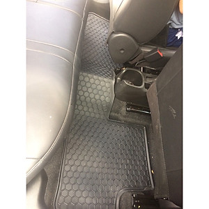 Thảm sàn, Thảm lót sàn xe Vinfast Fadil 2018-2022 cao su đúc, vân tổ ong, không mùi, MẪU NISSIN