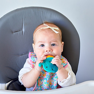 Túi nhai ăn dặm chống hóc silicon kèm gặm nướu và nắp làm kem cho bé Marcus & Marcus, từ 6 tháng - Ollie