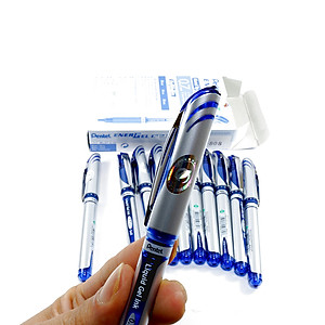 Bút ký Pentel ENERGEL nét bút 0.5/0.7/1.0mm màu xanh, đỏ