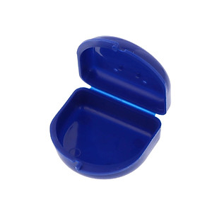 Hộp nhựa đựng máng chỉnh nha / máng tẩy trắng/ hàm giả 