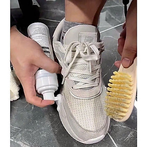 Chai xịt tạo bọt tuyết vệ sinh giày cao cấp, chai tẩy rửa giày không dùng nước 1 CHAI 200ml