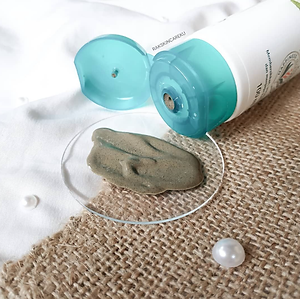 Mặt Nạ Đất Sét Lá Neem Đẩy Mụn Ẩn Hút Dầu Thừa Himalaya Neem Face Pack 150ml