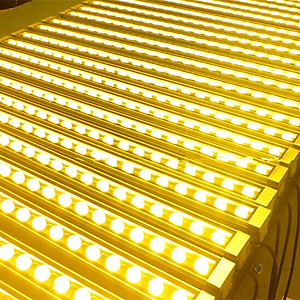 Đèn LED thanh hắt tường trang trí tòa nhà, sân vườn...