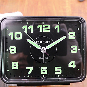 Đồng Hồ Để Bàn Casio TQ-218-1DF Báo Thức - Cỡ To - Kích Thước Vỏ  ( 9 ×10.7 × 6 cm )