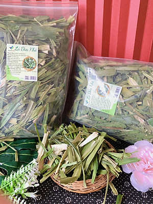 Lá Dứa Khô Viettin Mart 100g