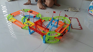 Lắp Ghép Mô Hình Đường Ray Xe Ô Tô