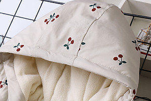 Áo khoác cho bé gái 4-14 tuổi hình quả chery bên trong lót lông ấm áp