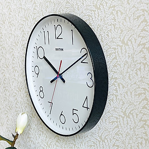 Đồng hồ treo tường Nhật Bản Rhythm CMG602NR02 – Kt 36.0 x 4.2cm, Vỏ nhựa, Dùng Pin.