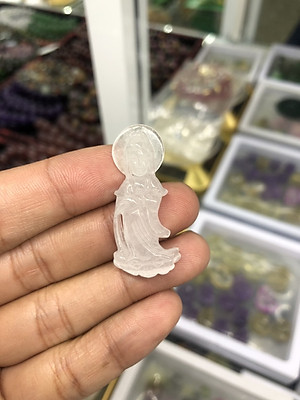 Mặt dây chuyền phật Bà Quan Thế Âm Bồ Tát đá ngọc phỉ thúy