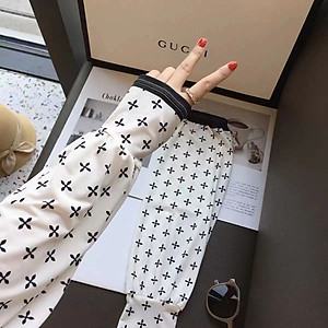 Găng Tay Chống Nắng Dài Hoa Văn Hở Ngón Tiện Dụng Đi Xe