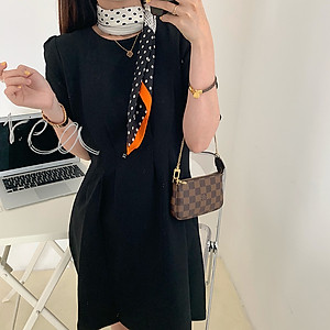 Khăn lụa vuông phong cách Nhật Bản phối kẻ chấm bi dễ thương AKL93