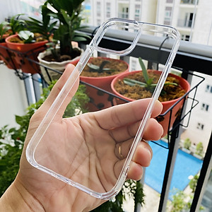 Ốp lưng iPhone 13 Pro Max Likgus trong suốt không ố vàng - Hàng chính hãng