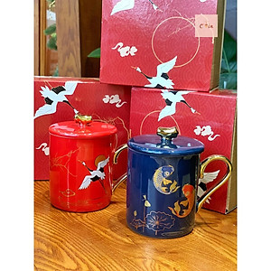 (350-400ml) Cốc sứ họa tiết Noel - Tết có nắp có thìa - Quà tặng Giáng Sinh, Năm mới (mẫu 2022)