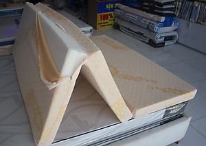 Đệm Foam Aroma Classic gấp 3