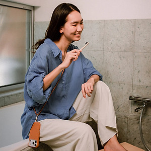 Ốp Lưng Da UNIQ COEHL MIRELLE Cho iPhone 17 Pro/ 17 Pro Max Hoàn Thiện Tinh Tế Nét Thanh Lịch Cổ Điển Chi Tiết Hiện Đại Hàng Chính Hãng