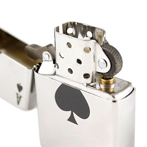 Bật Lửa Zippo 24011 Lucky Ace High Polish Chrome