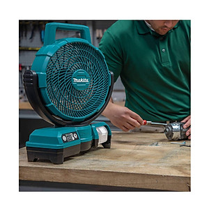 Quạt dùng pin và điện 18V/6.0Ah Makita DCF203Z