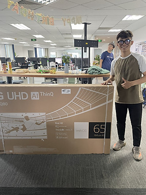 Giá Treo TiVi Di Động North Bayou AVA1800 Màu Đen Lắp Cho Màn Hình Từ 55 inch - 80 inch Nhập Khẩu