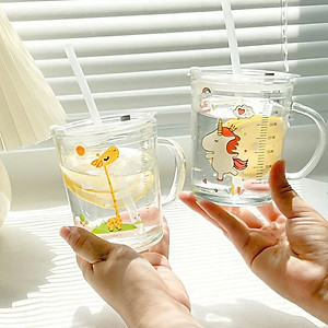 Ly Thuỷ Tinh Có Vạch Chia Ml / Cốc Thuỷ Tinh Chia Vạch Ml Lường nước Có Nắp Đậy Chống Tràn Kèm Ống Hút Cho Bé- Hàng chính hãng